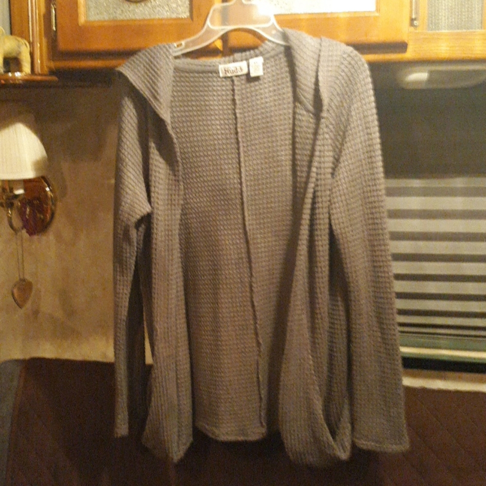 Mudd sweater